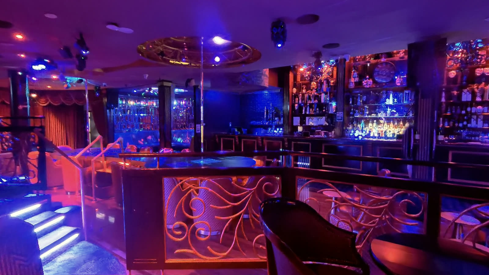 Raised Booths at Sydney Elements
