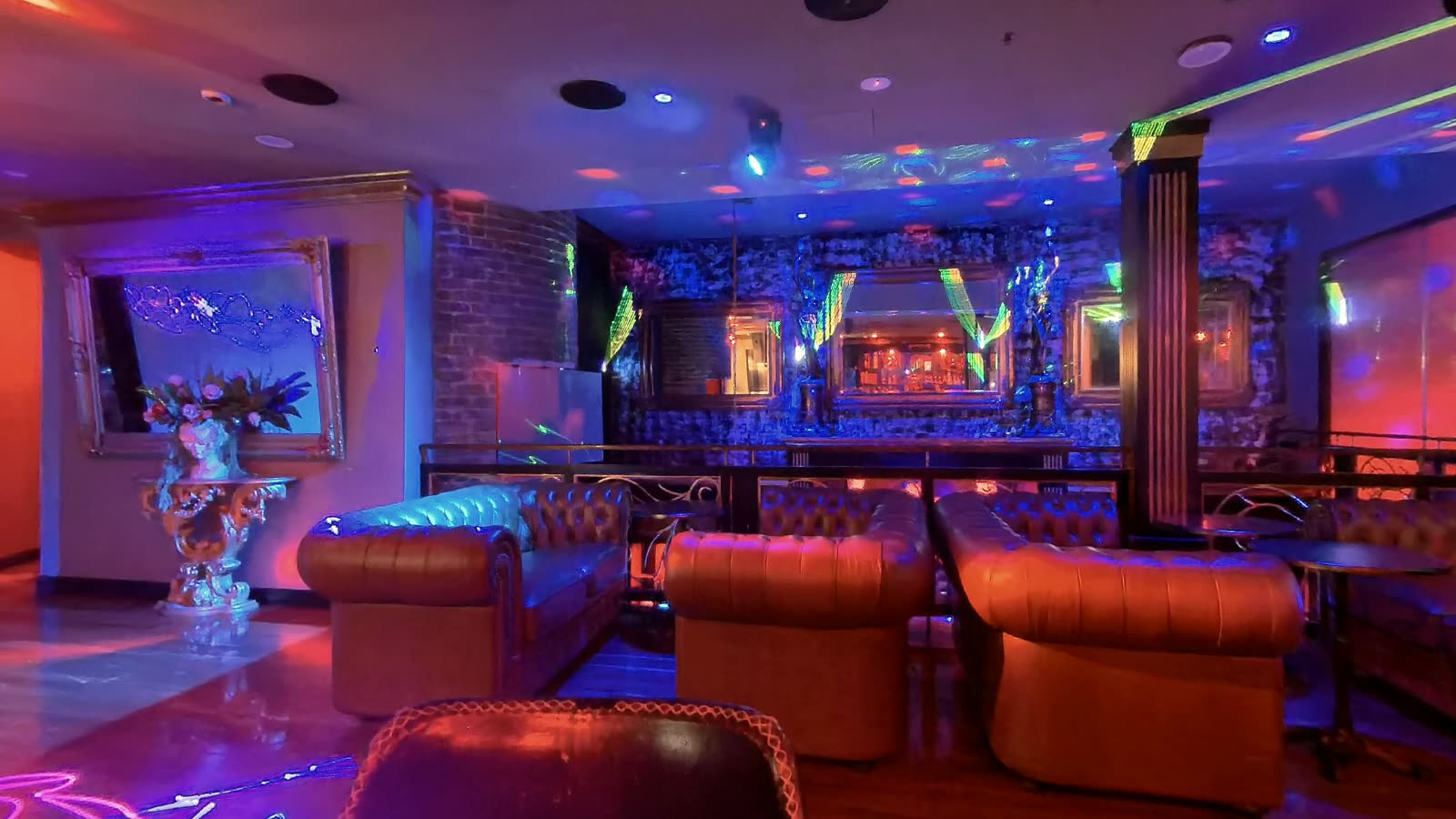 Small bar at Sydney Elements
